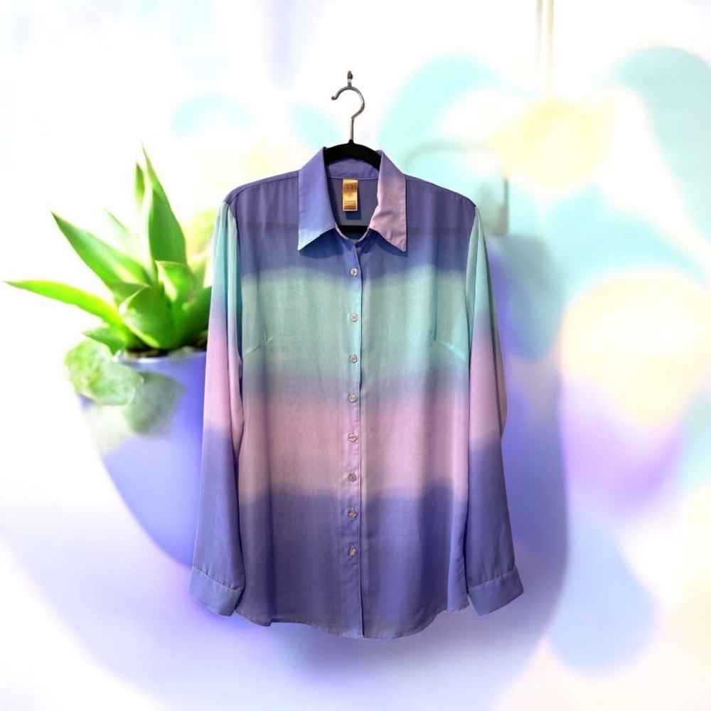 LEL Gradient Pastel Button-Up Shirt - Picture 14 of 16